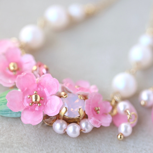 桜しゃらりん*ネックレス 花、ギフト、ピンク、春 ネックレス