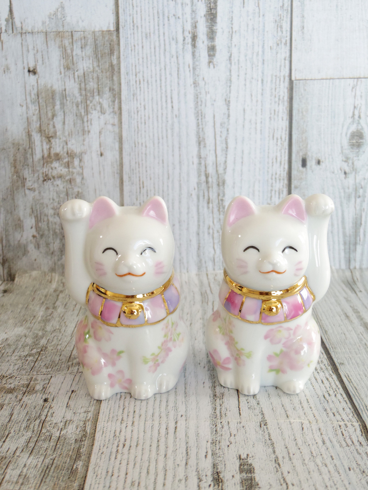 sale】幸運を呼ぶ♫桜の招き猫（ペア）磁器 ☆ポーセラーツ