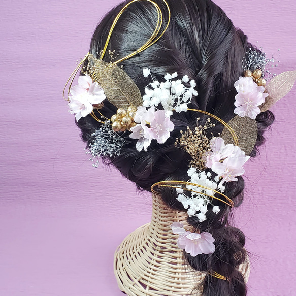 桜とかすみそう　シンプル　髪飾り　結婚式　成人式　卒業式　水引　金　　ピンク　ヘア飾り 5枚目の画像