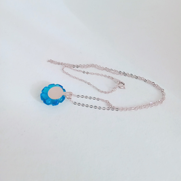Kiriko Drops  切子ガラスのペンダント〈湖の青〉   YA-022 3枚目の画像