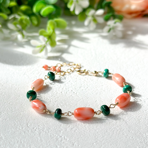 14kgf*ハワイ産ピンク珊瑚とマラカイトのブレスレット／天然石
