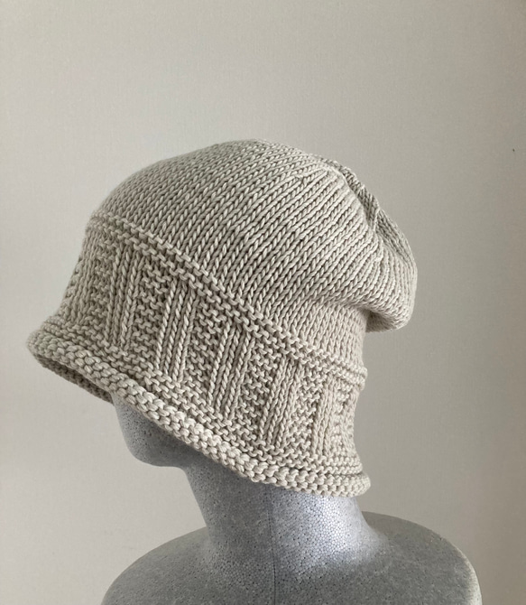 《手編み　メリノウールのくったりニット帽子　ケア帽子》 4枚目の画像