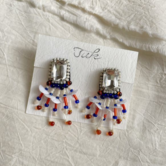 一点物ハンドメイドピアス/個性的デザインカラフルピアス ピアス 