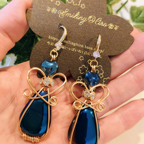 ❀ワイヤーアクセサリー❀ビーズのハートピアス(ブルー) ワイヤー