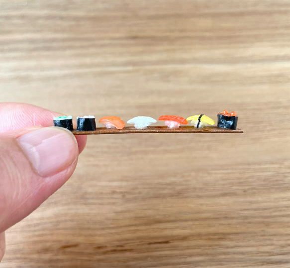 【小さなお寿司で大きなサプライズを】7種のミニチュアお寿司ボールペン　ミニチュアフード 6枚目の画像