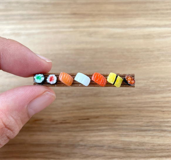 【小さなお寿司で大きなサプライズを】7種のミニチュアお寿司ボールペン　ミニチュアフード 5枚目の画像