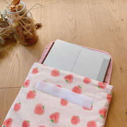 ☆キルトの先生が製作☆【送料無料】入園入学　タブレットケース　pcケース　iPadケース　可愛い　いちご　小学生　ピンク 8枚目の画像