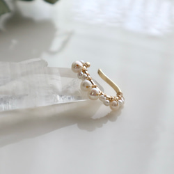 ｛イヤーカフ｝ 14kgf/pearl line earcuff 淡水パール(片耳） 7枚目の画像