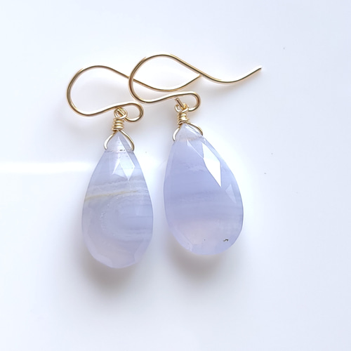 爽やか1点物ペア ブルーレースアゲートのピアスチャーム 爽やか1点物ペア ブルーレースアゲートのピアスチャーム 爽やか1点物