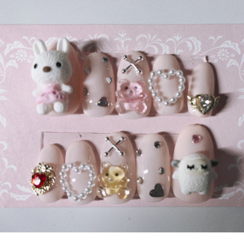 量産型地雷系ネイルチップオーバルハートゆめかわリボンガーリーうさぎ  