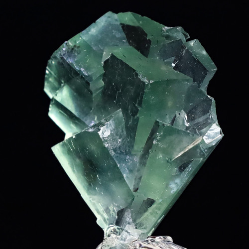 透過あり】エメラルド 原石 鉱物 標本 結晶