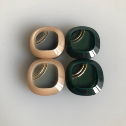 アンティーク ボタン 4個　ビンテージ 昭和 レトロ 個性的 ハンドメイド素材 日本製 ポップ アクセ 白　緑　ホワイト 4枚目の画像