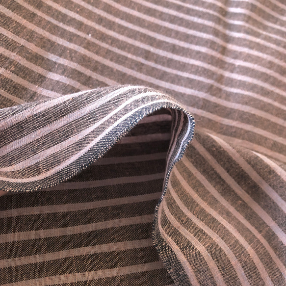 【50cm単位】インドカディ　パープルストライプ　56番手　手紡ぎ・手織りテキスタイル　ハンドメイド　コットン 1枚目の画像