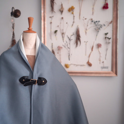 日式風格 ◎ ●100% 羊絨披肩● 雙層編織 sax x 白色 黑色皮革 第1張的照片