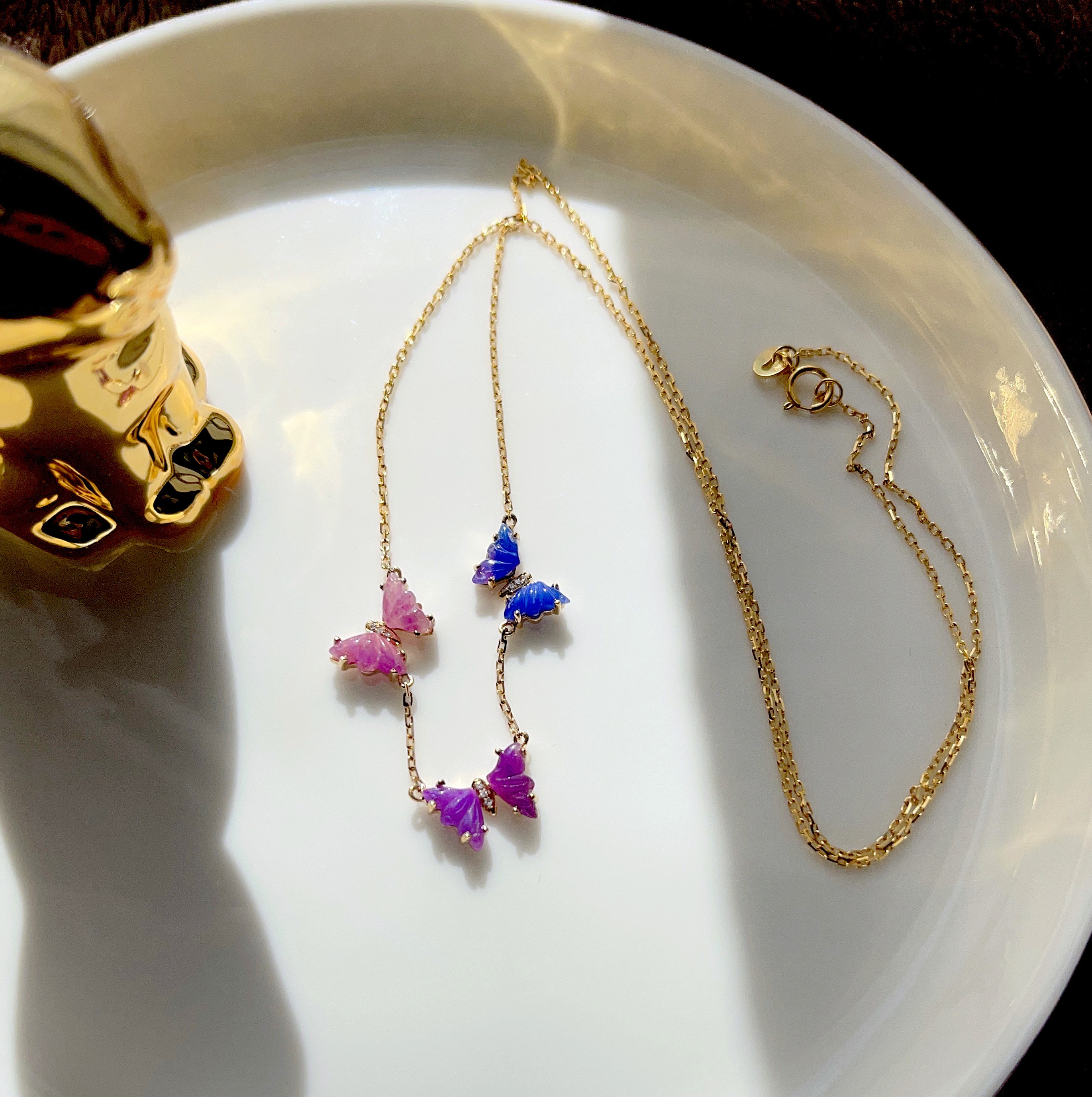 No600100 天然無処理　スギライト  蝶々　ネックレス