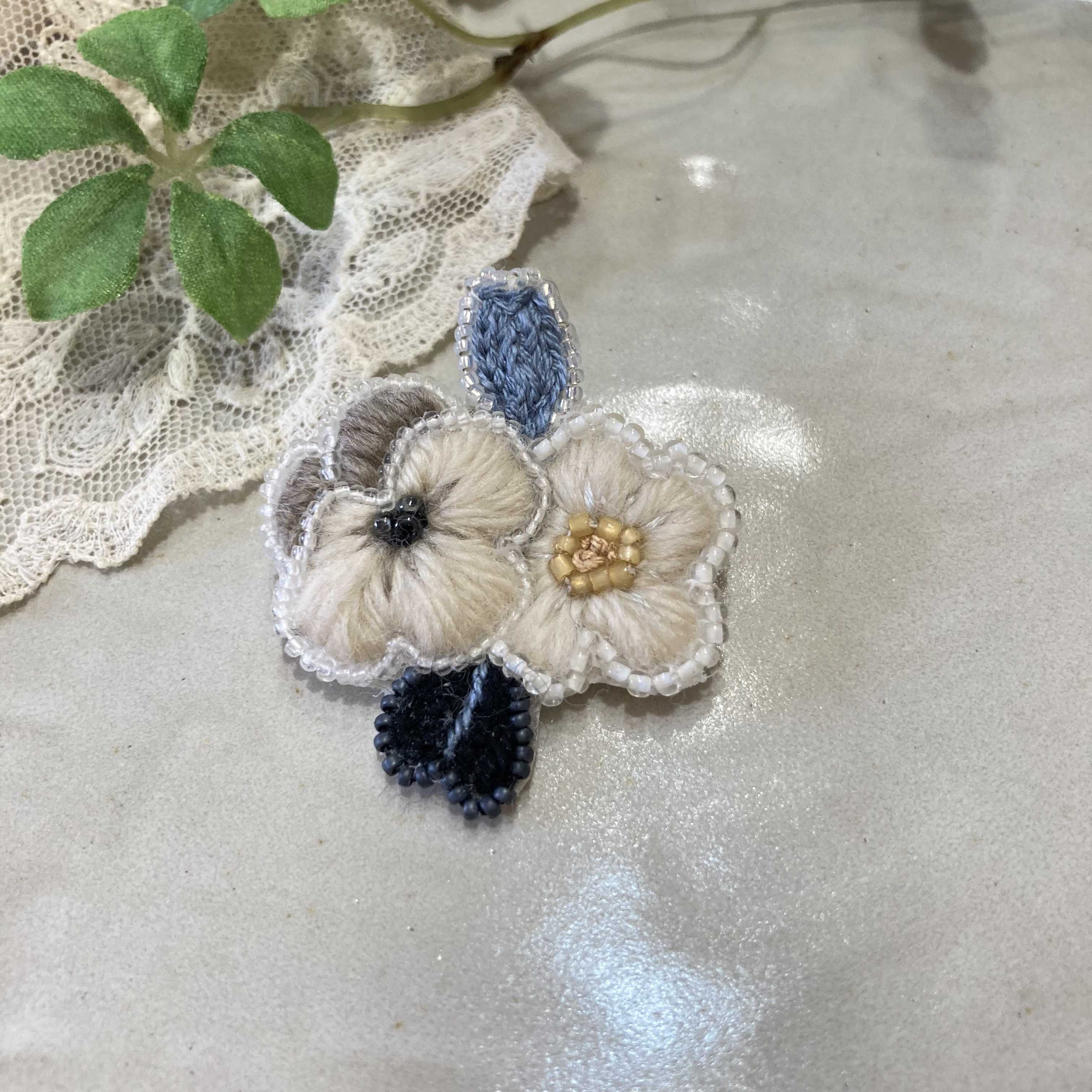 新品 ビオラ 刺繍スカート レース こげ茶 ベージュ ライトブルー 花柄 新品 ビオラ 刺繍スカート レース こげ茶 ベージュ ライトブルー