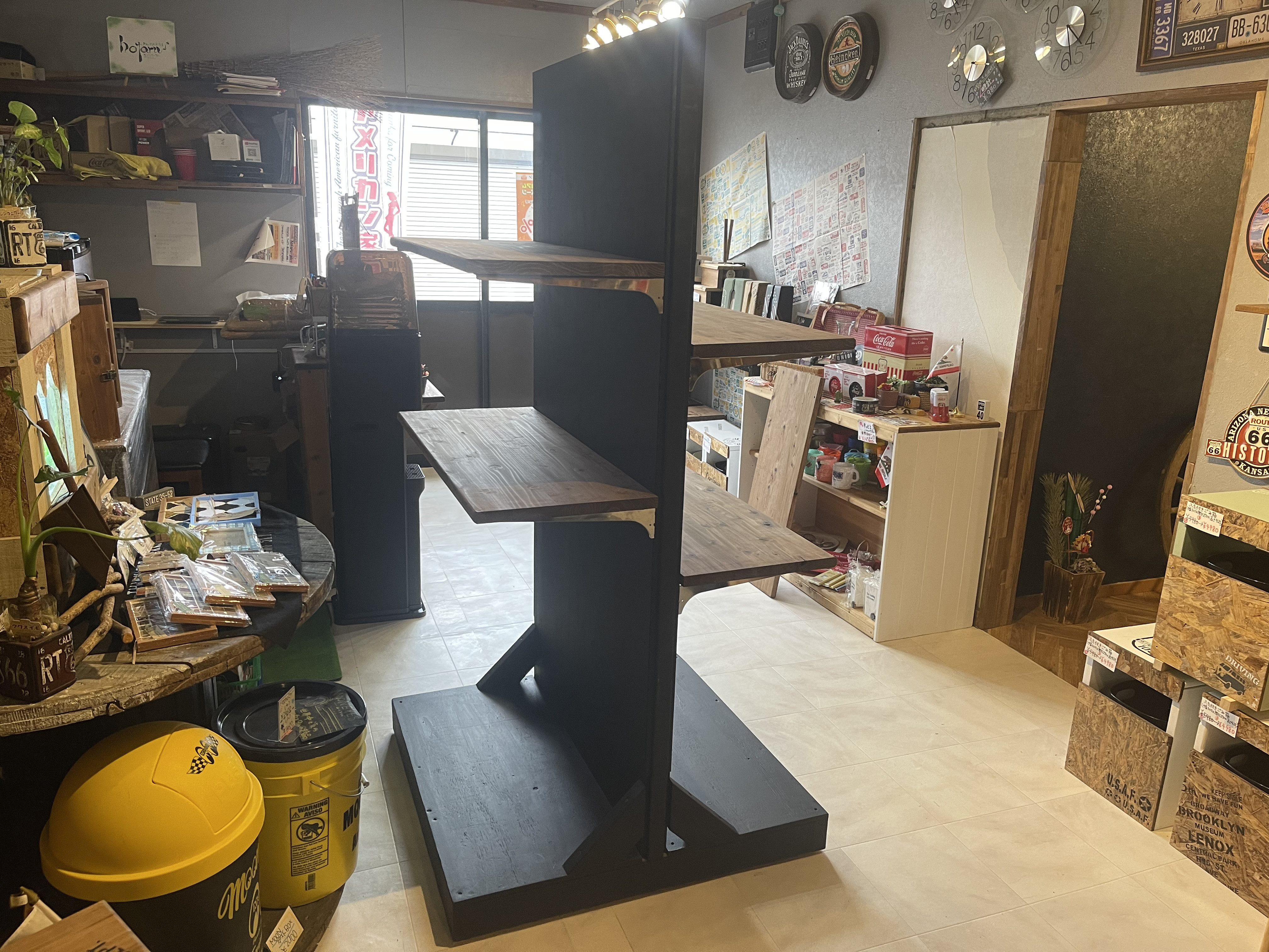 在庫あり　即納　Ok  Hotaru  棚　店舗　什器　服屋　ブラック　ダークウォールナット　可動棚　アップサイクル