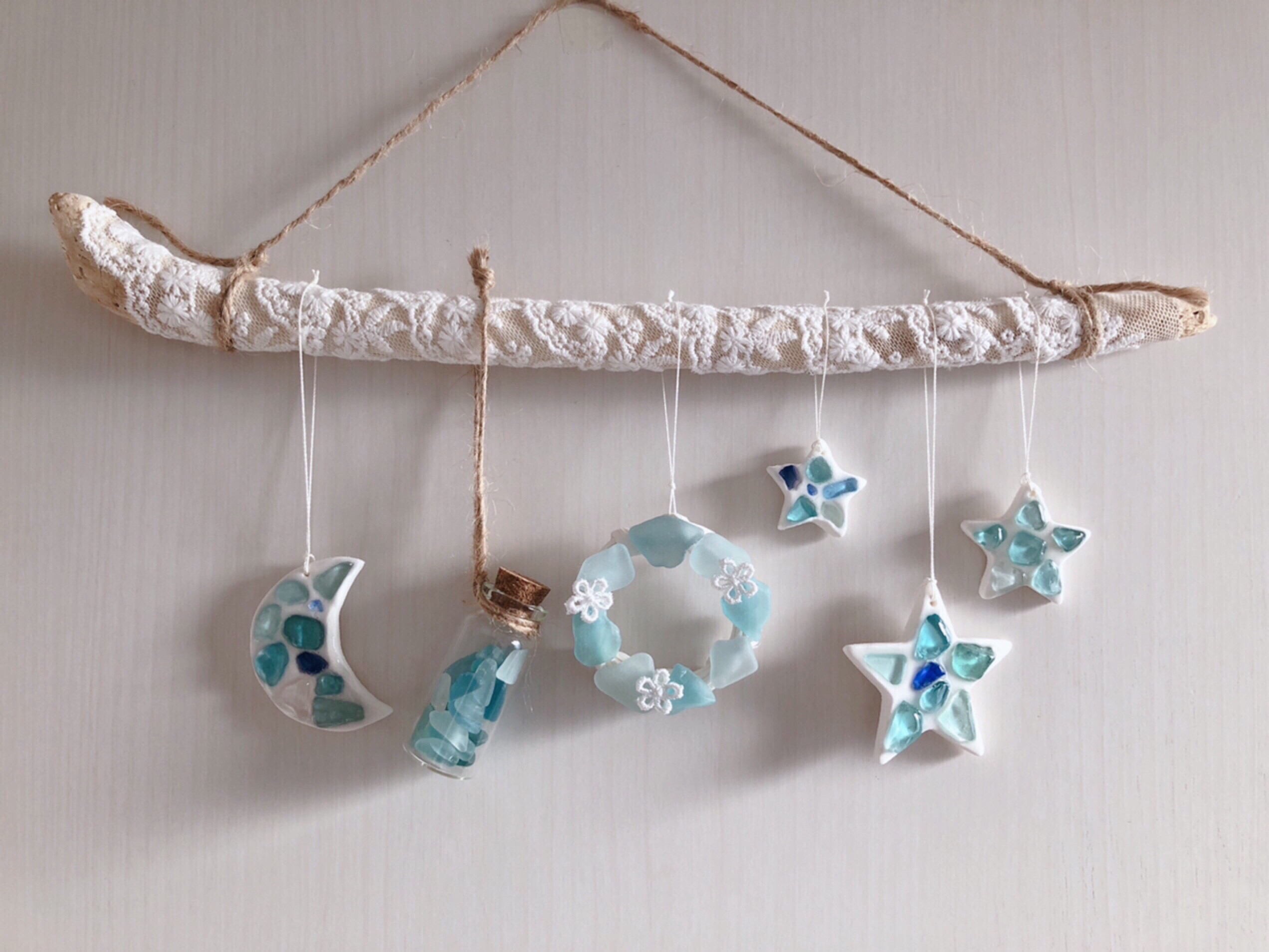 糸巻きガーランド流木付き シーグラスと流木のガーランド ガーランド hiromisaku 通販