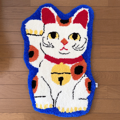 ☆招き猫のラグマット☆ 床に敷いても壁にかけても＾＾ カーペット