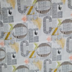 moda fabrics FILIGREE NEWSPRINT/OFF#1810-11 1枚目の画像