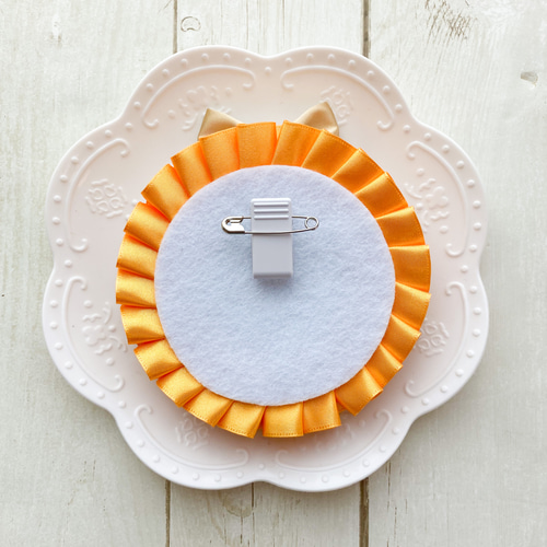 バースデーシールロゼット（ダブルプリーツ） ブローチ ロゼット