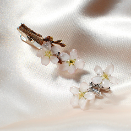 桜ネクタイピン&カフスボタンセット（啓翁桜） タイピン・カフス