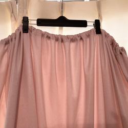さらっとしてゆったりピンクの柔らかくて光沢があり伸縮する透けるフレアスカート(ウエストゴム)桜 15枚目の画像