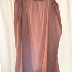 さらっとしてゆったりピンクの柔らかくて光沢があり伸縮する透けるフレアスカート(ウエストゴム)桜 1枚目の画像