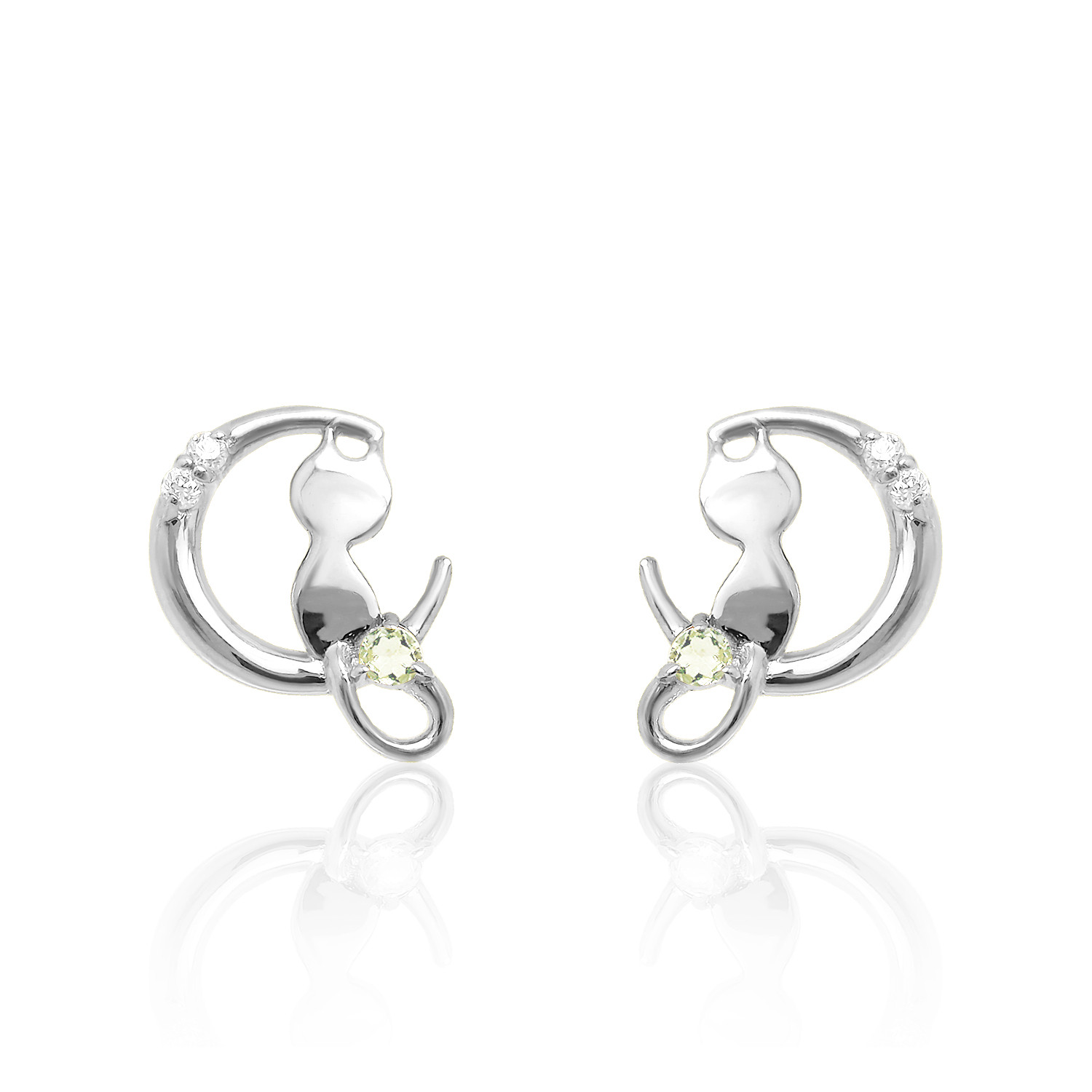 猫 & 三日月 デザイン 8月 誕生石 ペリドット & ダイヤモンド ホワイトゴールド ねこ ピアス [受注制作]