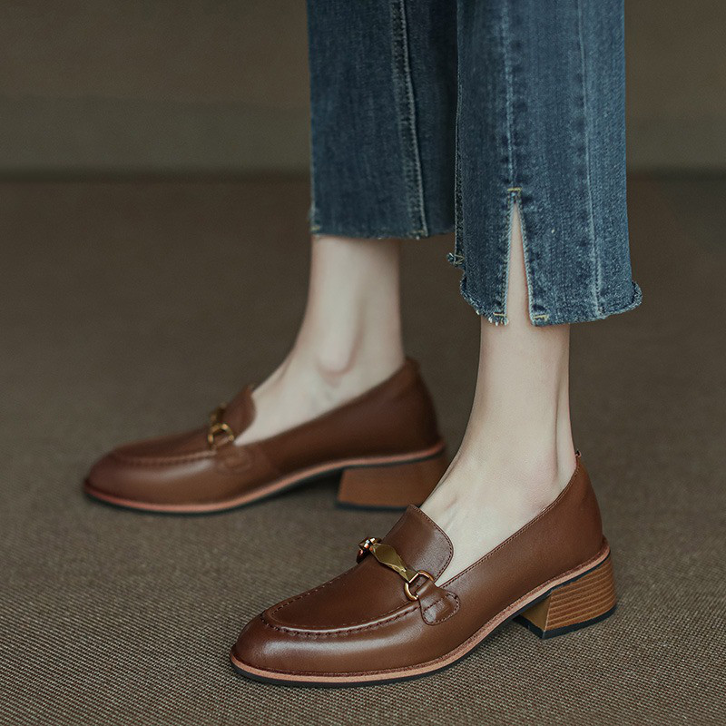 本革 ローファー靴 スリッポン 革靴 ローヒール カジュアル レザー 靴 柔らかい靴 幅広 シューズ 敬老の日 秋色 5,037円