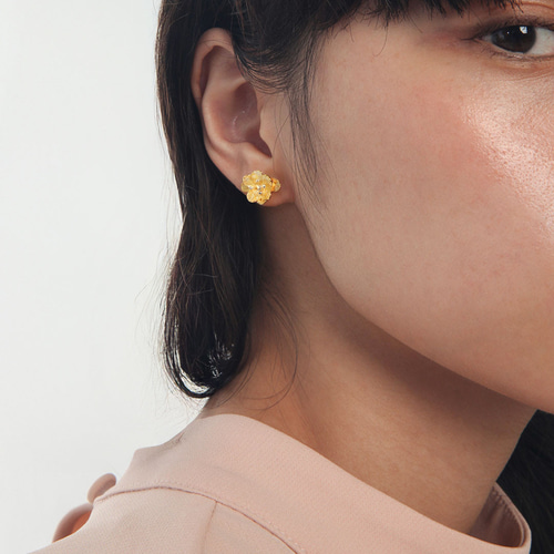 K18YGP〕梨花 ピアス ピアス（スタッド・一粒） Henun／ヘヌン 通販