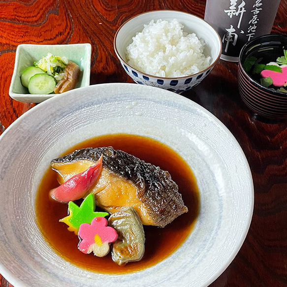 【お家で本格和食】《彩～いろどり～》鰻の蒲焼・銀だらの煮付け・ゆず味噌焼詰合せ《ギフト箱梱包》 2枚目の画像