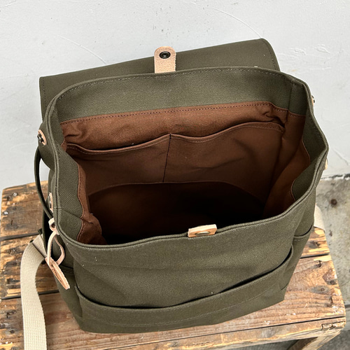 美品 clueto loiter 大人のランドセルリュック 高島帆布A4サイズ 美品 clueto loiter 大人のランドセルリュック 高島帆布A4サイズ