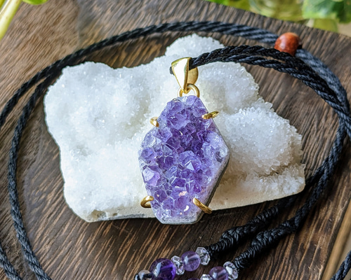 #1941 ♡カコクセナイトインアメジスト天然石♡マクラメネックレス 1941 ♡カコクセナイトインアメジスト天然石♡マクラメネックレス 1941