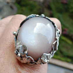 月光石手工銀戒 純銀戒指 ~ 「花好月圓」~ Orange Moonstone Silver Ring 第15張的照片