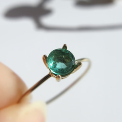 K10【五月生日石】4毫米美麗「祖母綠」刻面戒指 第10張的照片