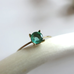 K10【五月生日石】4毫米美麗「祖母綠」刻面戒指 第2張的照片