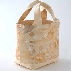 [金色 Kamon 草花絲綢腰帶 Remake 輕便手提袋] 非常適合日常使用、婚禮、派對和正式包包。 第4張的照片