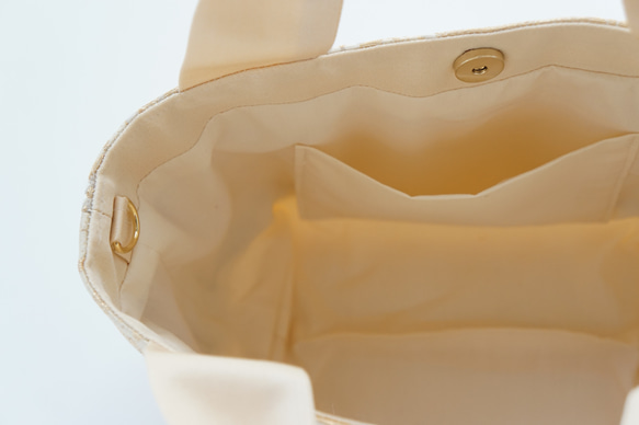 [金色 Kamon 草花絲綢腰帶 Remake 輕便手提袋] 非常適合日常使用、婚禮、派對和正式包包。 第6張的照片