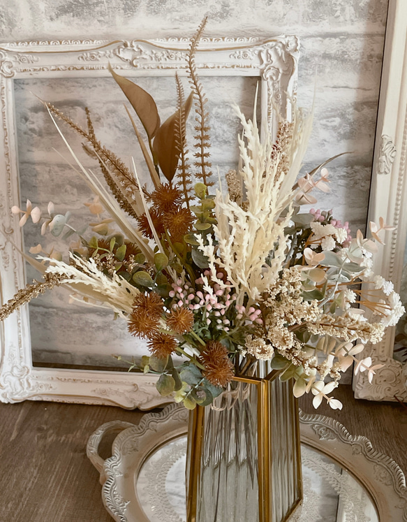 「花のある暮らし」ドライフラワー調　アーティフィシャルフラワー（造花）&真鍮フラワーベースセット 1枚目の画像