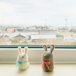 【2/3〜2/6の４日間限定販売】お好きな色で作る「見守り・うさぎ」　【受注制作】 2枚目の画像