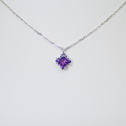 【2月の誕生石】紫陽花 アメジスト フラワー シルバーネックレス S 2枚目の画像