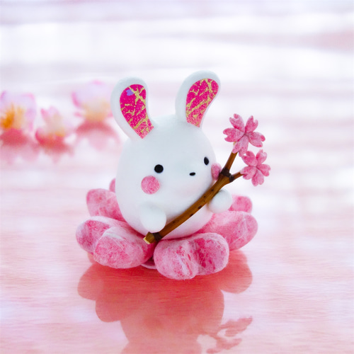 桜うさぎ*再販・受注制作*(和紙の彩り) その他置物 ほんわか屋 桜うさぎ*再販・受注制作*(和紙の彩り) その他置物 ほんわか屋