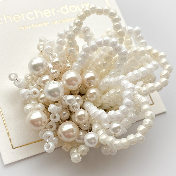 珍珠花朵胸花/胸針 - 米白色 | 儀式 | 入場儀式 | 畢業典禮 | 婚禮 [補貨] 第4張的照片