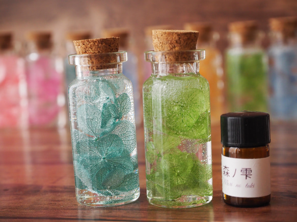 花びらアロマジェル「もり。孔雀緑」 ＆ オリジナル精油「森ノ雫