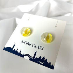 レースガラスのピアス ミモザイエロー【春色新作2023】 3枚目の画像