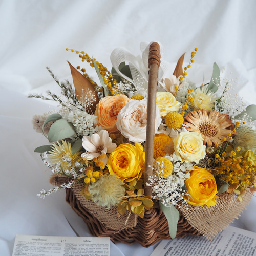 ナチュラルイエローの花かご プリザーブドフラワーバスケット ナチュラルイエローの花かご プリザーブドフラワーバスケット
