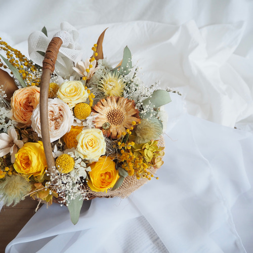 ナチュラルイエローの花かご プリザーブドフラワーバスケット ナチュラルイエローの花かご プリザーブドフラワーバスケット