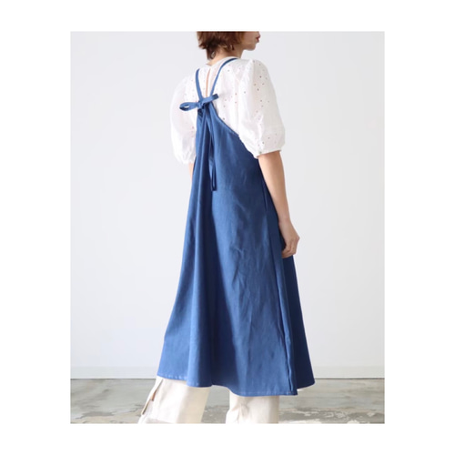 岡山児島デニムで仕立てた、美シルエットAラインデニムエプロン