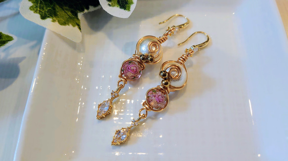 ❀ワイヤーアクセサリー❀コットンパールととんぼ玉のピアス(ピンク